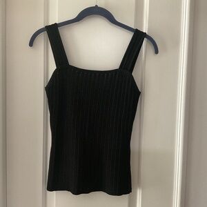 White House Black Market  Black Tank NWT